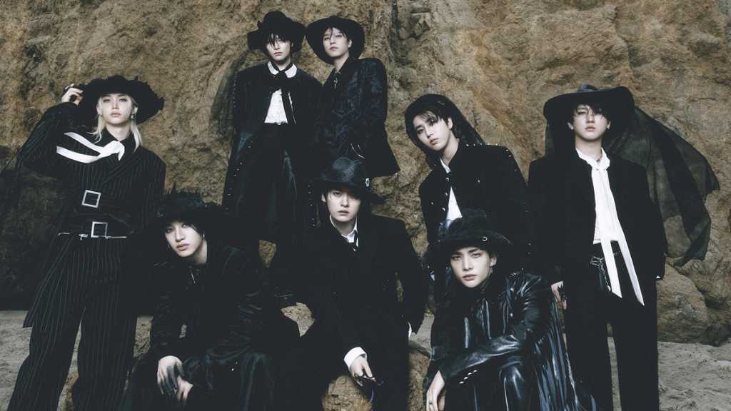 Stray Kidsがフランスのチャリティーコンサートに参加し、グローバルトップアーティストとして注目を集めている。