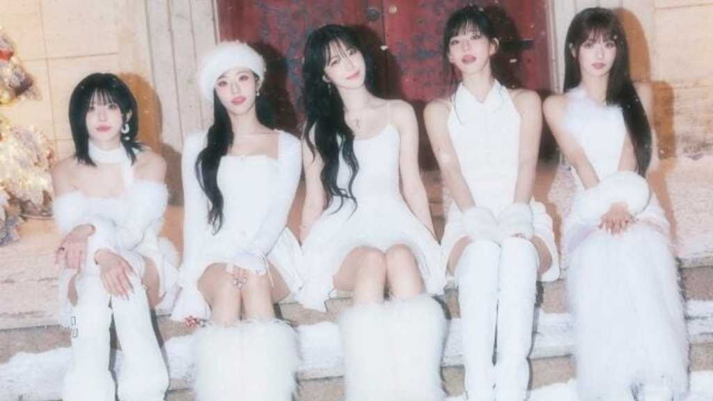 fromis_9 tops MBC's music show with 'Shiroi Koishisa', continuing their success and gearing up for concerts in early 2026.