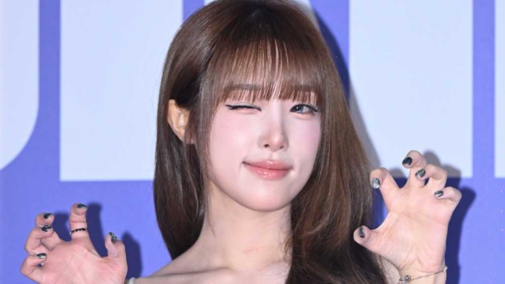 At KINTEX in Ilsan, Goyang, a photo time for the 2026 SPOTV K-POP Awards featured Choi Ye-na, RESCENE, Billlie, KiiiKiii, and others.