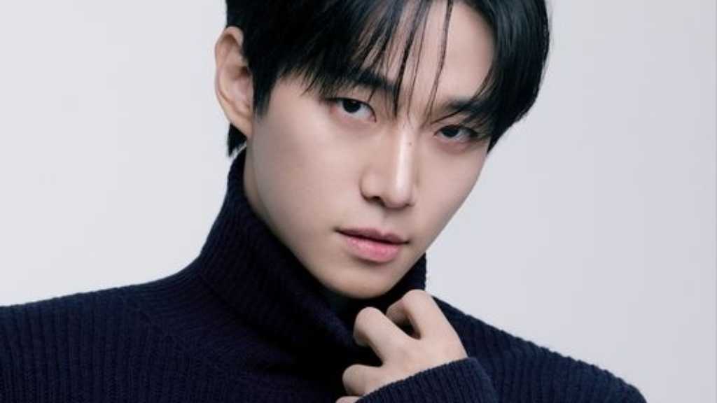 2PM's Junho leaves JYP to start his own agency and shares his emotional connection with his character in 'Teppun Trading Company.'