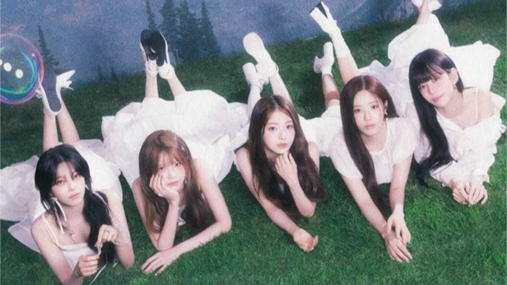 fromis_9のファンクラブ「flover JAPAN」が2025年7月25日にオープン。会員限定の特典やワールドツアーの先行予約が提供される。