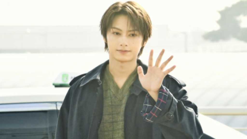 On the morning of the 2nd, SEVENTEEN's Jun departed from Incheon International Airport for an overseas schedule in Italy.