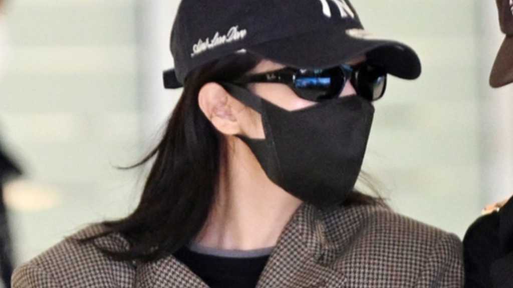 On the afternoon of the 23rd, BLACKPINK's Jennie arrived in Korea via Incheon International Airport after completing her overseas schedule.