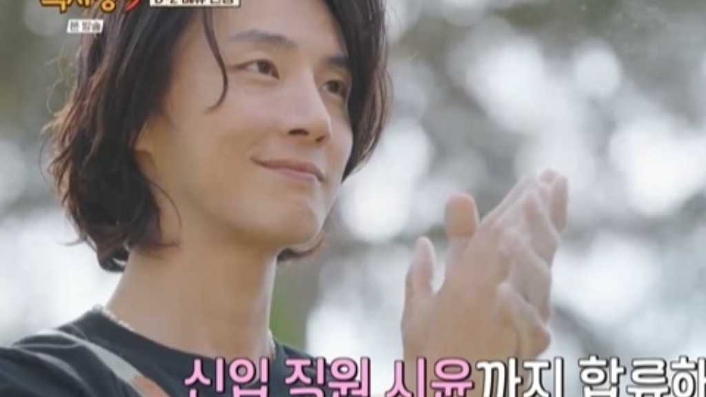 ユン・シユンが日本語を流暢に話し、韓国料理店での挑戦に参加。ペク・ジョンウォンの指導の下、仲間と共にサービスを提供する姿が話題に。