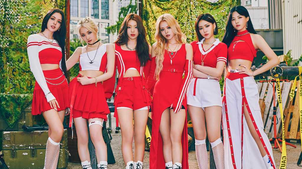 Shana from Lapillus announced her contract ended six months ago, expressing gratitude and readiness for new challenges in a heartfelt message.