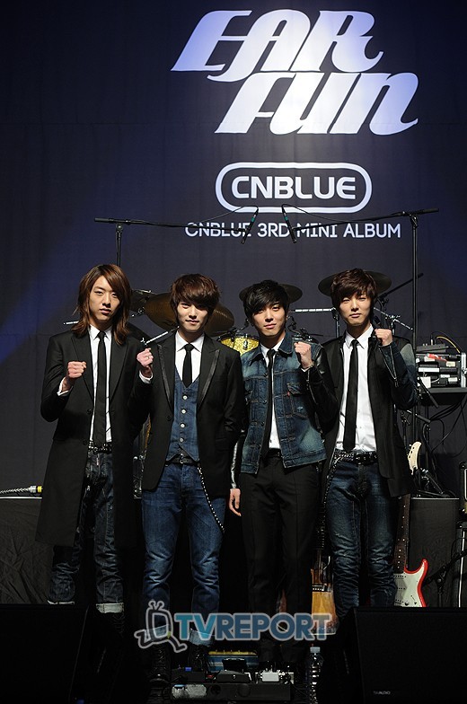 CNBLUE、ニューアルバム「EAR FUN」が発売初日で13,000枚突破！ - Kstyle