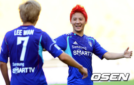 約2万円ジュンス FCMEN・公式ユニホーム＆タオル｜スポーツ・レジャー