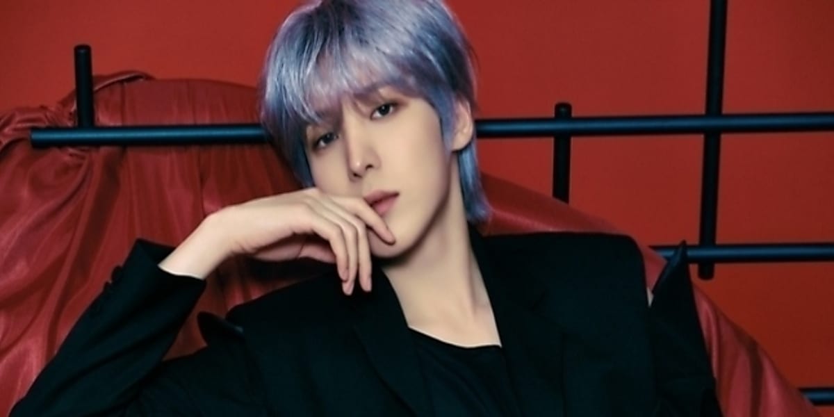 ATEEZのYUNHOが音楽番組「ミュージックバンク」でスペシャルMCを務め、ファンからの反応が熱い。  