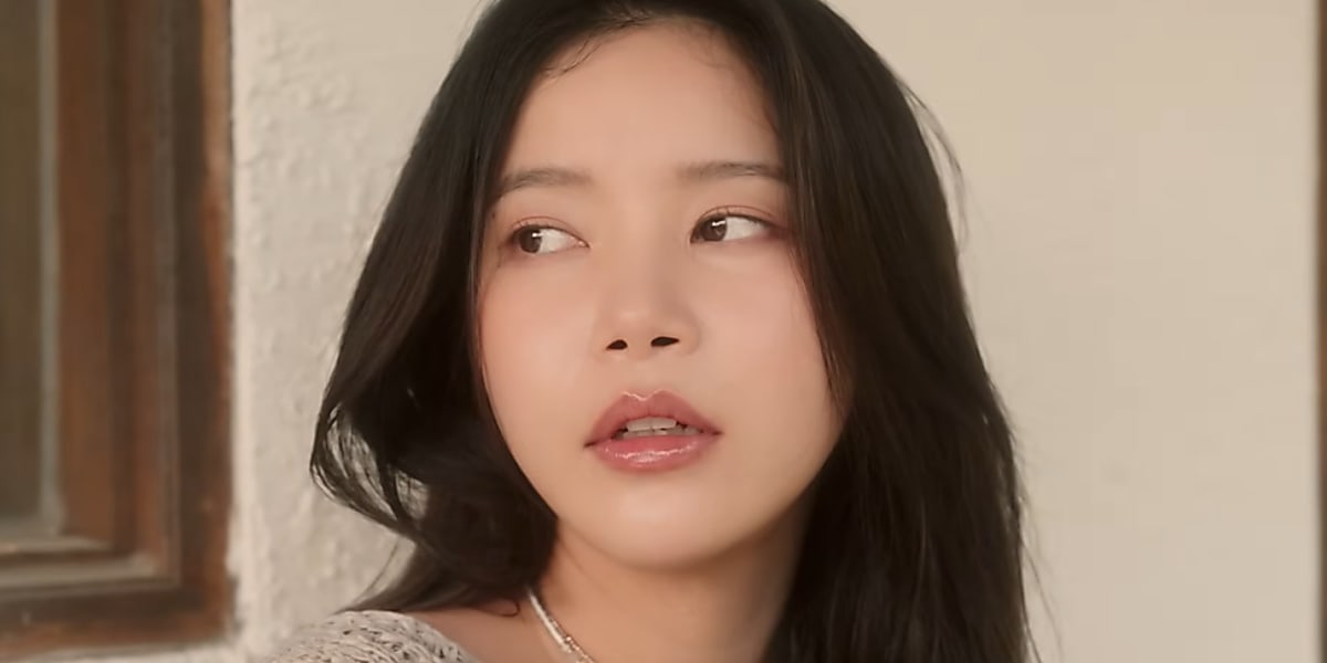 Solar from MAMAMOO evokes first love memories with her new song 'First Love,' releasing a mood sampler on YouTube today.