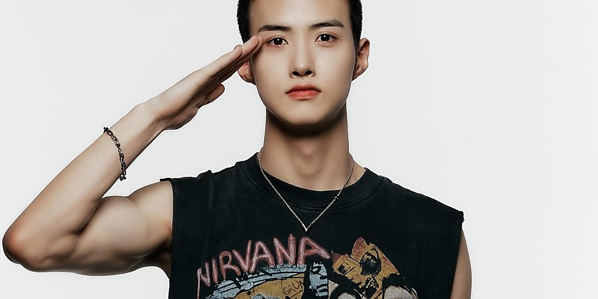 PENTAGON's Yeo One enlists in the military. He plans to serve as an active duty soldier after completing basic training.