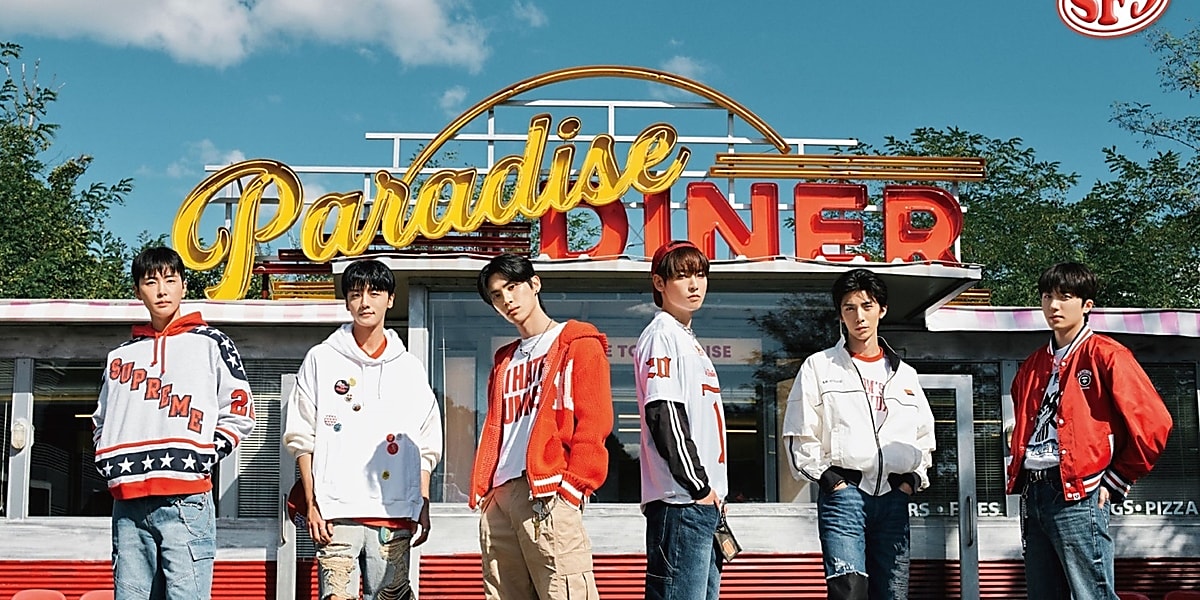 SF9が新曲「Don't Worry, Be Happy」で1位を獲得し、日本オリジナルミニアルバム「D.W.B.H」を発表。11月に横浜・大阪でライブも開催。  