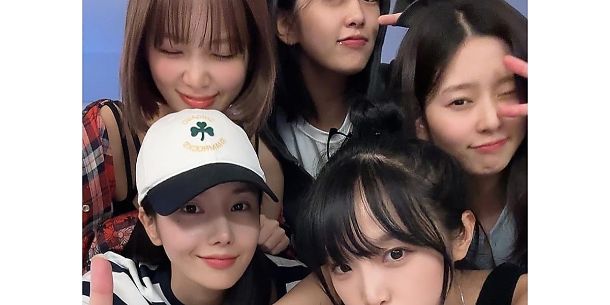 IZ*ONE members reunited, showcasing their enduring friendship. Fans reacted warmly to their recent Instagram posts celebrating Yena's birthday.