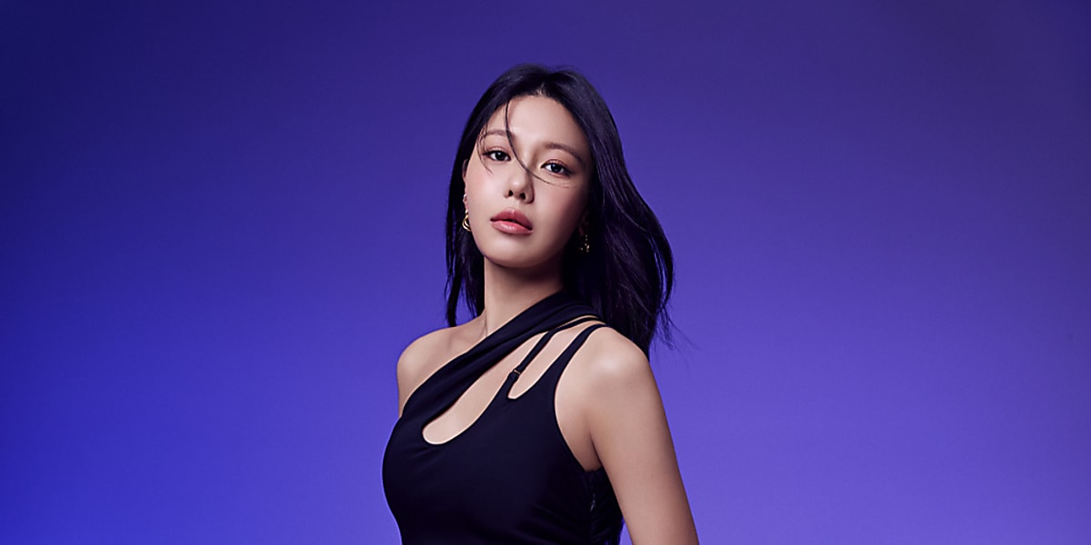 SooYoung of Girls' Generation to release her first solo single "Unstoppable" after 22 years, with a music video teaser now available.