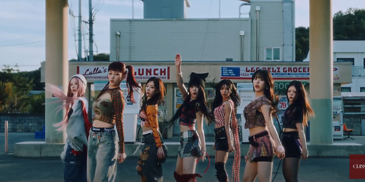 CLASS:y unveils the music video for 'Psycho and Beautiful' from their 3rd mini-album 'LOVE XX', showcasing unique sounds and themes.