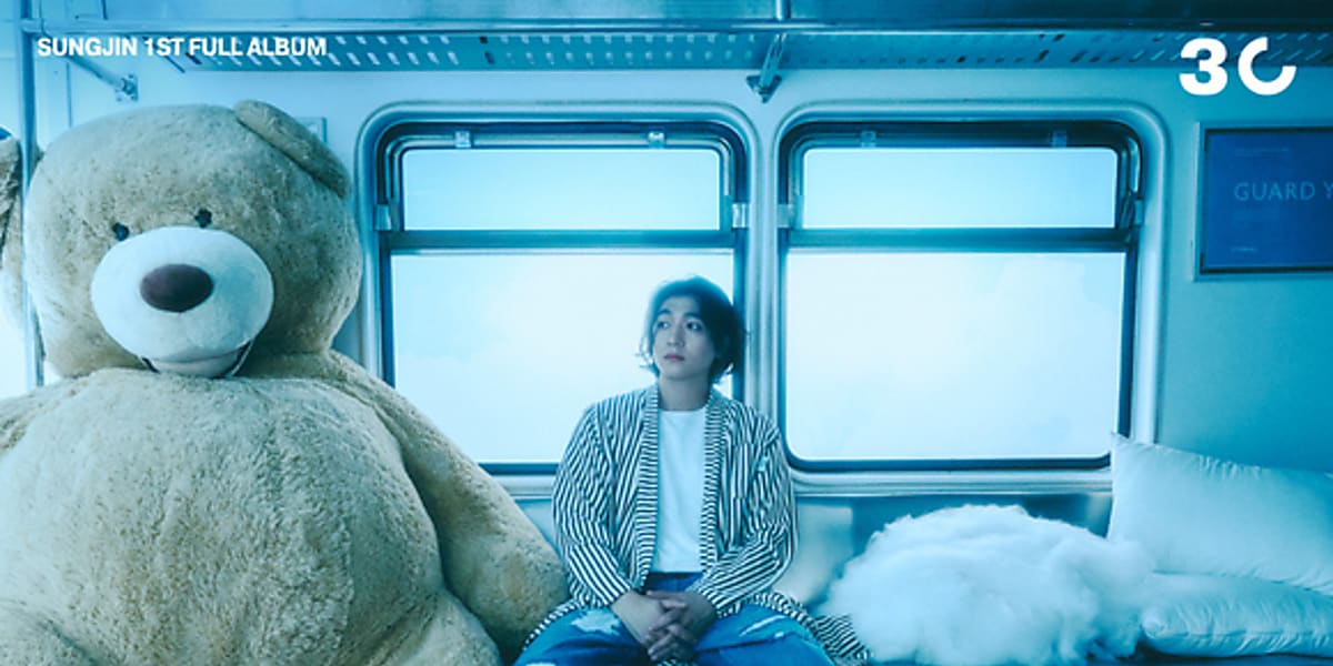 DAY6のソンジンが1stフルアルバム「30」を発売。全10曲を収録し、ソロデビューを果たす。  