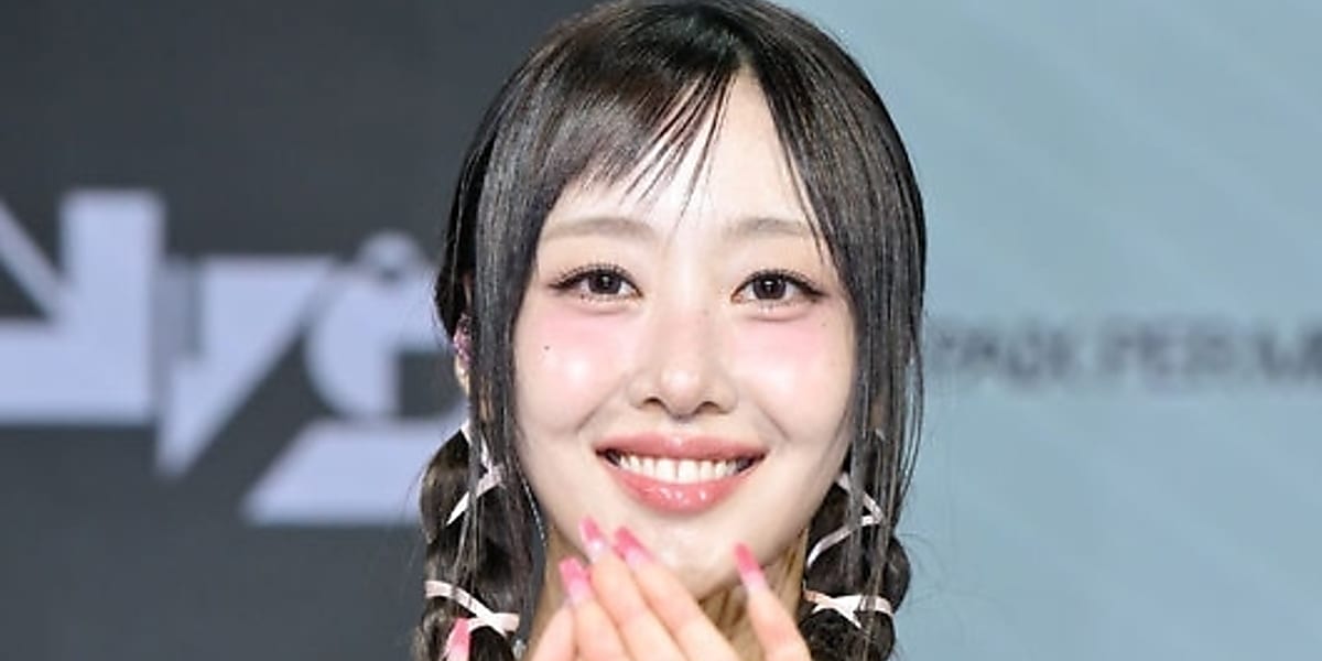 LOONAのイヴがソロデビュー。タイトル曲「LOOP」MV公開。