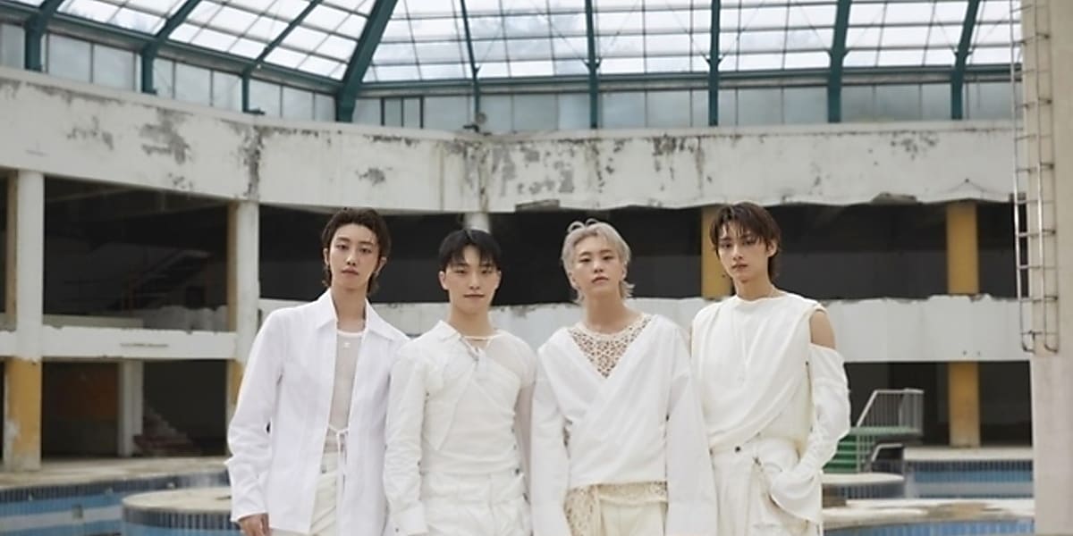 SEVENTEEN's performance team captivates with mysterious charm in new music video "Spell" from best album "17 IS RIGHT HERE".