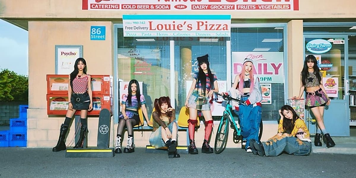 CLASS:y has released concept photos showcasing Hyunso and Liwon, enhancing anticipation for their upcoming mini-album 'LOVE XX'.