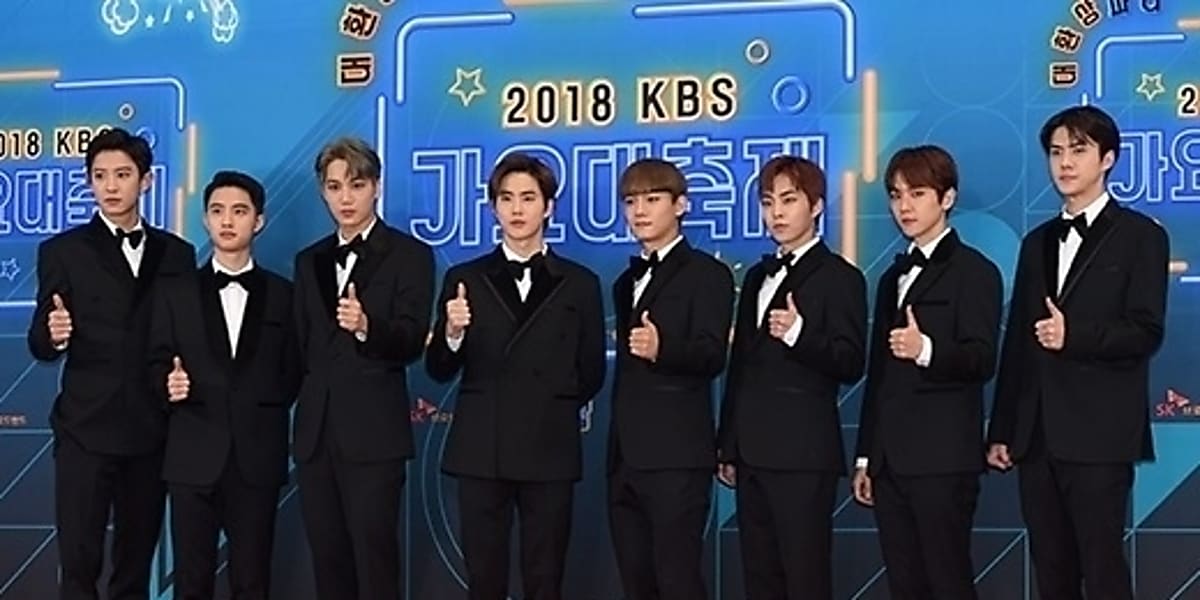 SMがEXOの冬のアルバム発売計画に関して立場を明かし、EXO-CBXとの葛藤が報じられる。