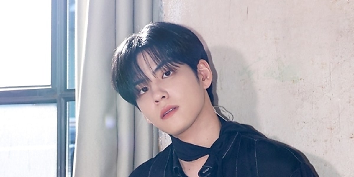 DAY6 ウォンピル、1stアルバム「Pilmography」でソロデビュー“パク・ジニョン代表からJYPのバラードの中で最高だと言われた” -  Kstyle