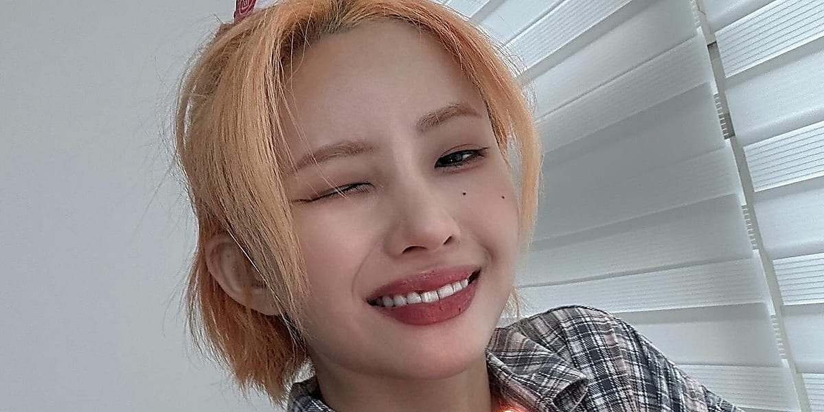 (G)I-DLE's Soyeon celebrated her birthday with gratitude for fans, sharing a playful party moment on Instagram.