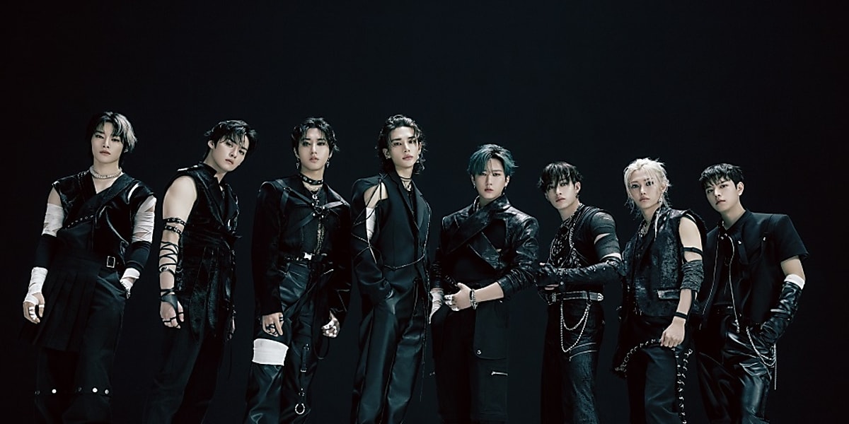 Stray Kids celebrates their 2nd album 'GIANT' with a takeover of SHIBUYA TSUTAYA, featuring visuals, merchandise, and events.