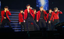 INFINITE、イベント「KISS」観客“熱狂”