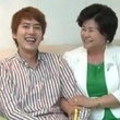SUPER JUNIOR キュヒョン、番組で母親を初公開