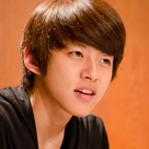 【PHOTO】U-KISS ドンホ「ホーリーランド」のエピソードを語る笑顔