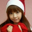 JUNIEL、クリスマスの記念写真を公開…サンタの帽子＆赤いマフラー姿で“キュート”