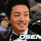 【PHOTO】イ・ボムス「2012 KBS演技大賞」に出席 
