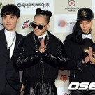 【PHOTO】BIGBANG「GAONチャートK-POPアワード」授賞式に登場“茶目っ気たっぷりのポーズ”