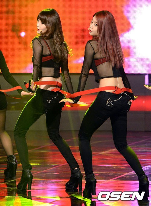 PHOTO】Girl's Day「M COUNTDOWN」に出演“セクシーなサスペンダー