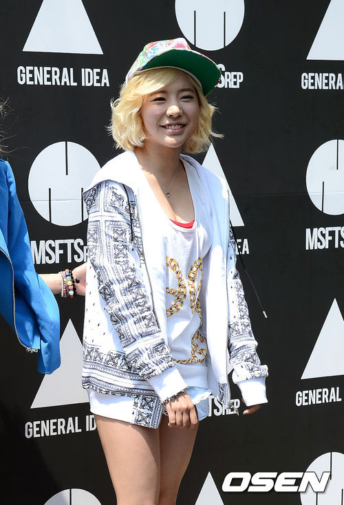 PHOTO】少女時代 ヒョヨン＆サニー、ファッションイベントに登場