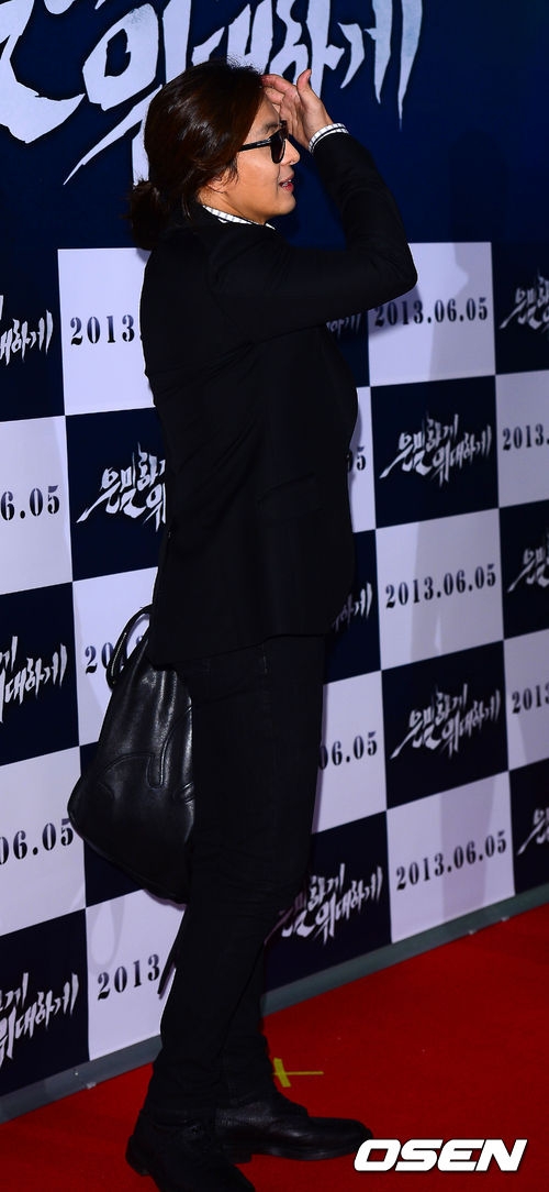 PHOTO】ペ・ヨンジュン「シークレット・ミッション」VIP試写会に出席 PHOTO】ペ・ヨンジュン「シークレット・ミッション」VIP試写会に出席