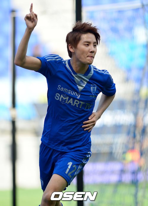 Photo Jyj ジュンス率いる Fc Men オープンマッチ 熱い戦い Kstyle