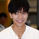 【PHOTO】イ・スンギ、ハワイでのグラビア撮影を終えて帰国“夏のバカンスファッション”