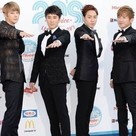 【PHOTO】神話「20's Choice」ブルーカーペットイベントに登場