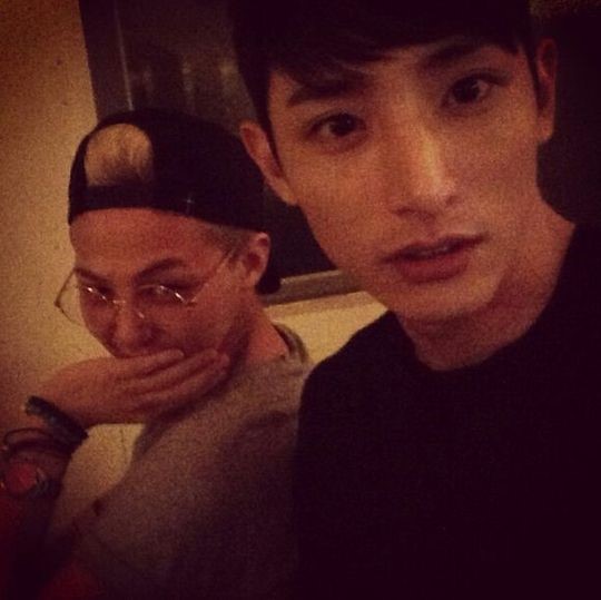 イ スヒョク 親友g Dragonとのツーショット公開 僕のスーパースター Kstyle