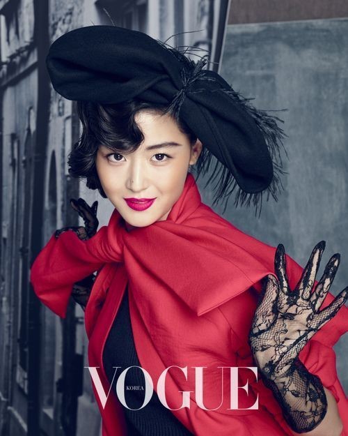 チョン・ジヒョン、完璧な“ディオールレディー”に変身…致命的な魅力を