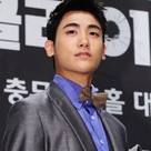 【PHOTO】ZE:A ヒョンシク、ミュージカル「ボニー＆クライド」記者懇談会に出席“これがミュージカルポーズ”