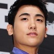 「本物の男」ZE:A ヒョンシク、首都防衛司令部に入隊“頑張れ、赤ちゃん兵士！”