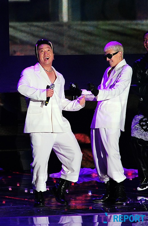 PHOTO】BIGBANGのG-DRAGON「無限に挑戦」歌謡祭に登場“今から