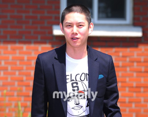 SUPER JUNIOR ヒチョル「2年5ヶ月ぶりの『SUPER SHOW』ステージに立つ