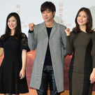 【PHOTO】東方神起 ユンホ＆イ・ボヨン＆キム・ヒョンジュ「希望ロード大遠征」制作発表会に出席“ファイト！”