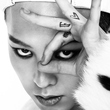 BIGBANGのG-DRAGON、日本ソロデビューアルバムがオリコン2位を記録!