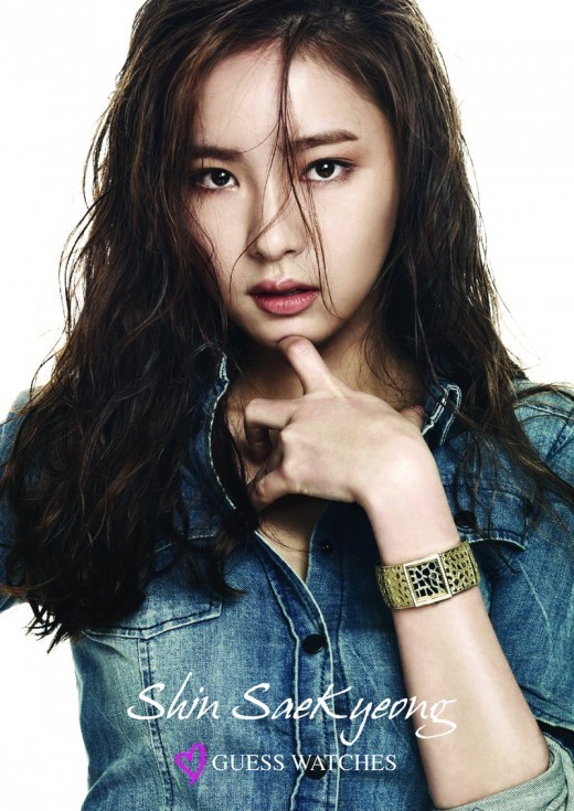 シン セギョン Guess Watches 初の韓国人モデルに Kstyle