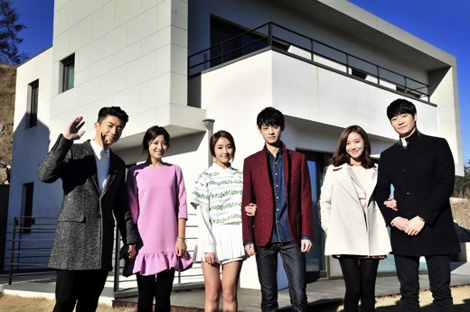 私たち結婚しました 出演陣 Pdが口を揃えて釈明 台本は絶対にない Kstyle