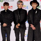 【PHOTO】BEAST「ゴールデンディスクアワード」授賞式に登場“シックなスーツスタイル”