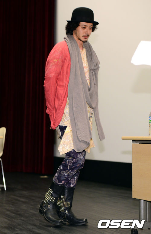 Photo オダギリジョー 映画 舟を編む イベントに出席 自由なスタイリング Kstyle